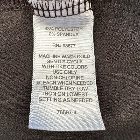 Liz Claiborne Plus Size Wide Leg Pants - Picture 6 of 6